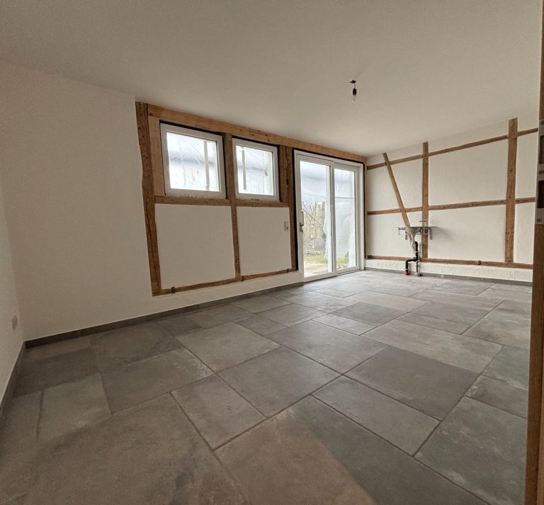 wir helfen jedem der selbst Hand anlegen möchte anlegen möchte, sein Hilfe für Heimwerker, wir unterstützen und geben DIY Anleitungen für Ihr Projekt- M. Miehe Stuckateurbetrieb